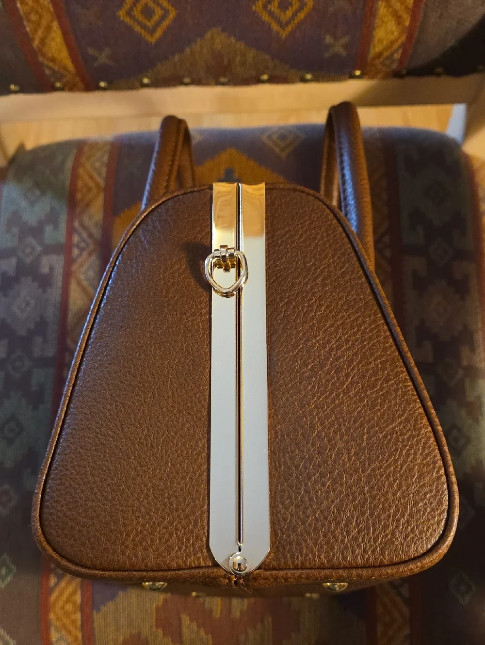 La Terre Fashion Vegan Leather Brown Satchel Handbag Rhinestone Clasp With Strap